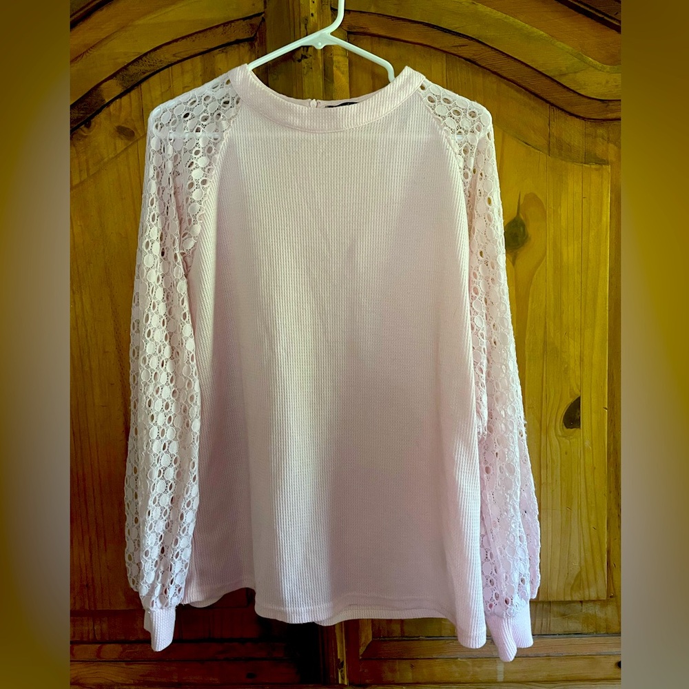 Woman’s blouse